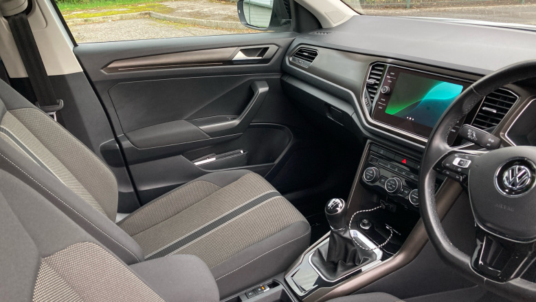 Volkswagen T-Roc 1.0 TSI Design 5dr Petrol Hatchback